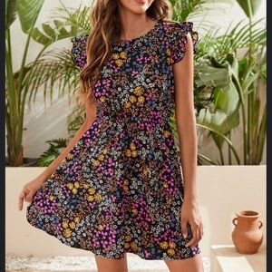 SHEIN Black Floral Mini Dress